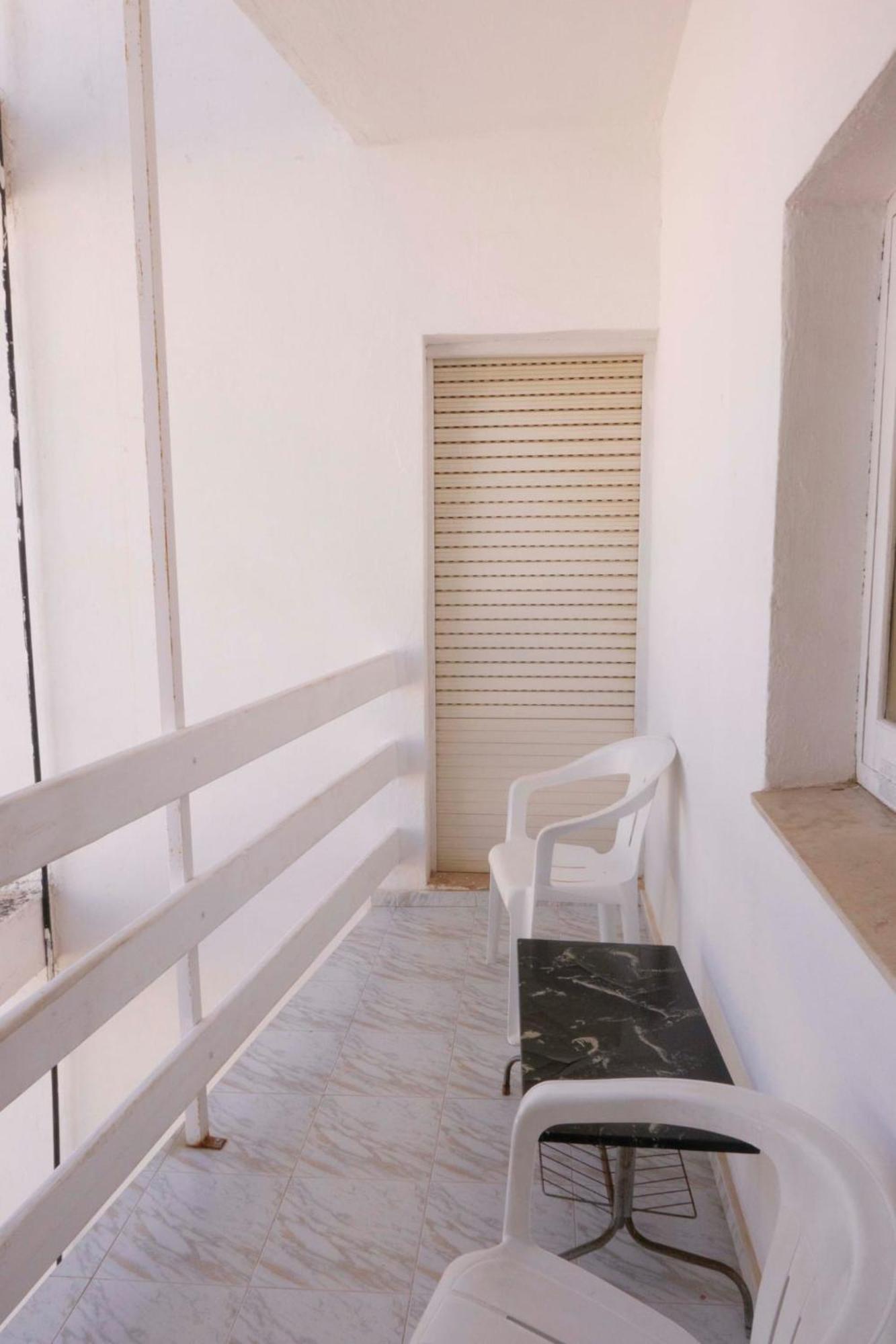 Benicàssim Hostal La Torre מראה חיצוני תמונה