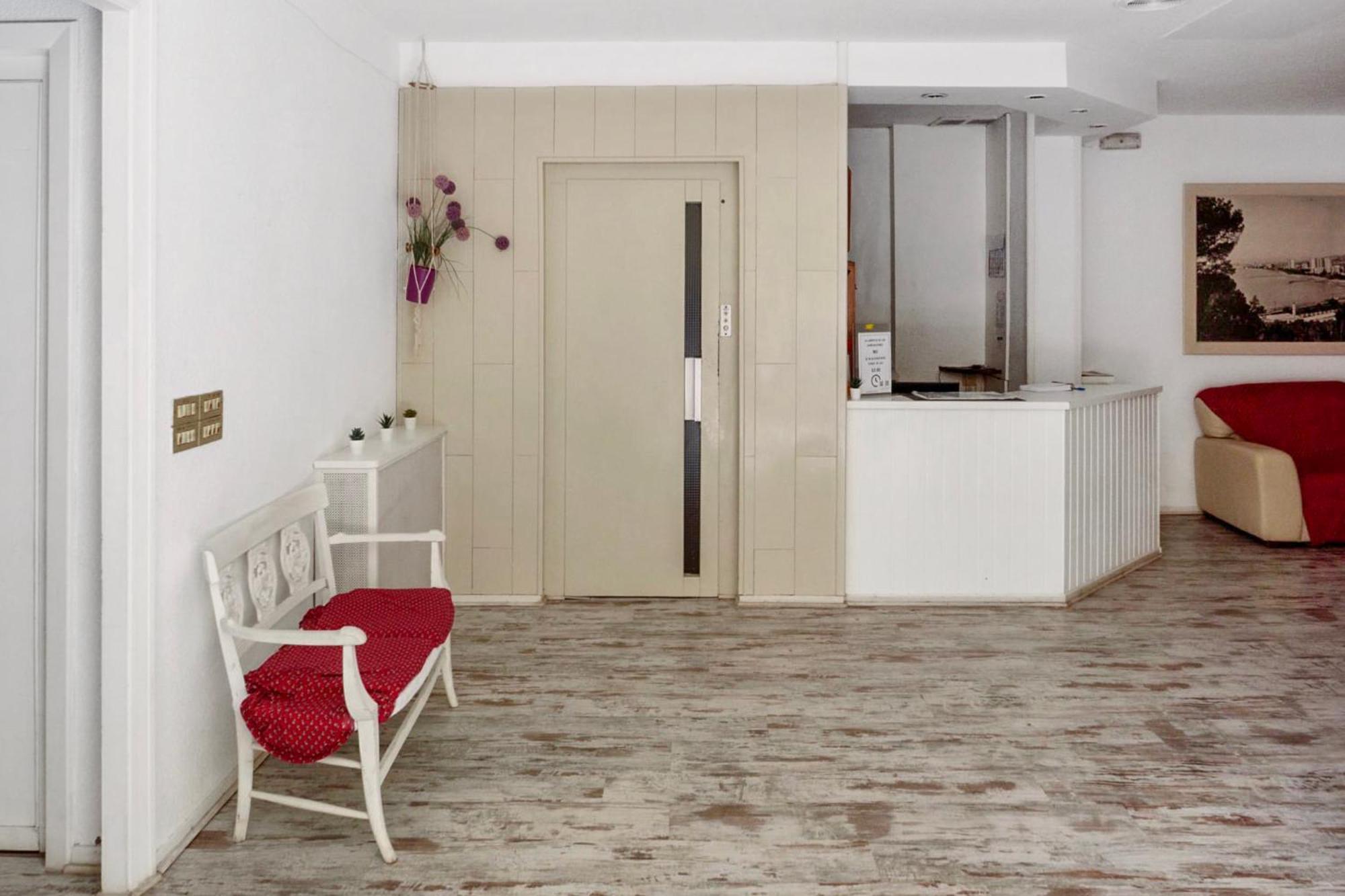 Benicàssim Hostal La Torre מראה חיצוני תמונה